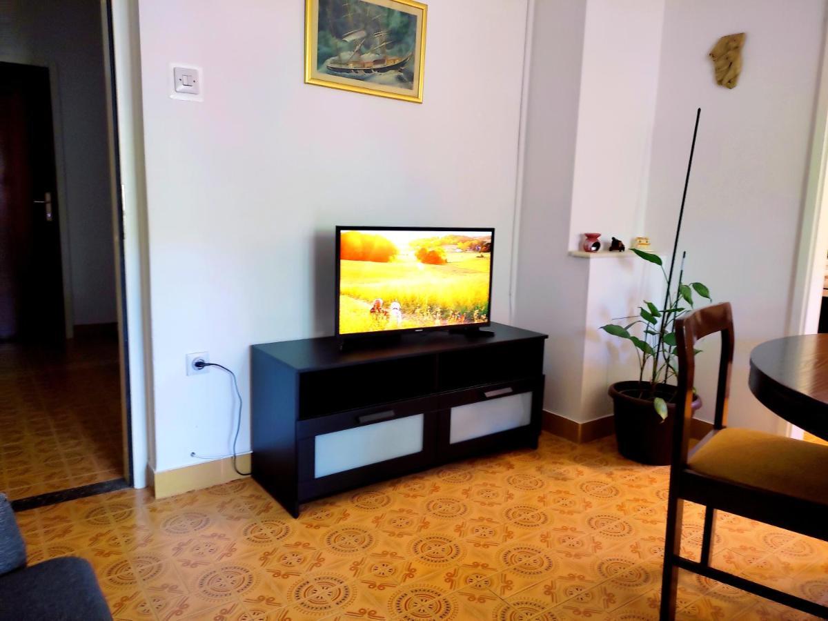 Apartment Tea-1 Donji Okrug  ภายนอก รูปภาพ