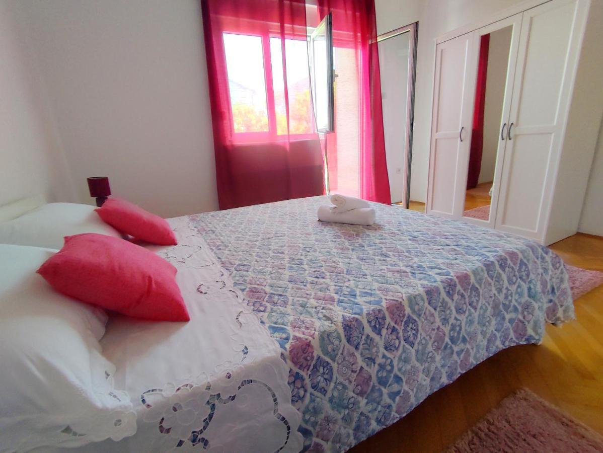 Apartment Tea-1 Donji Okrug  ภายนอก รูปภาพ