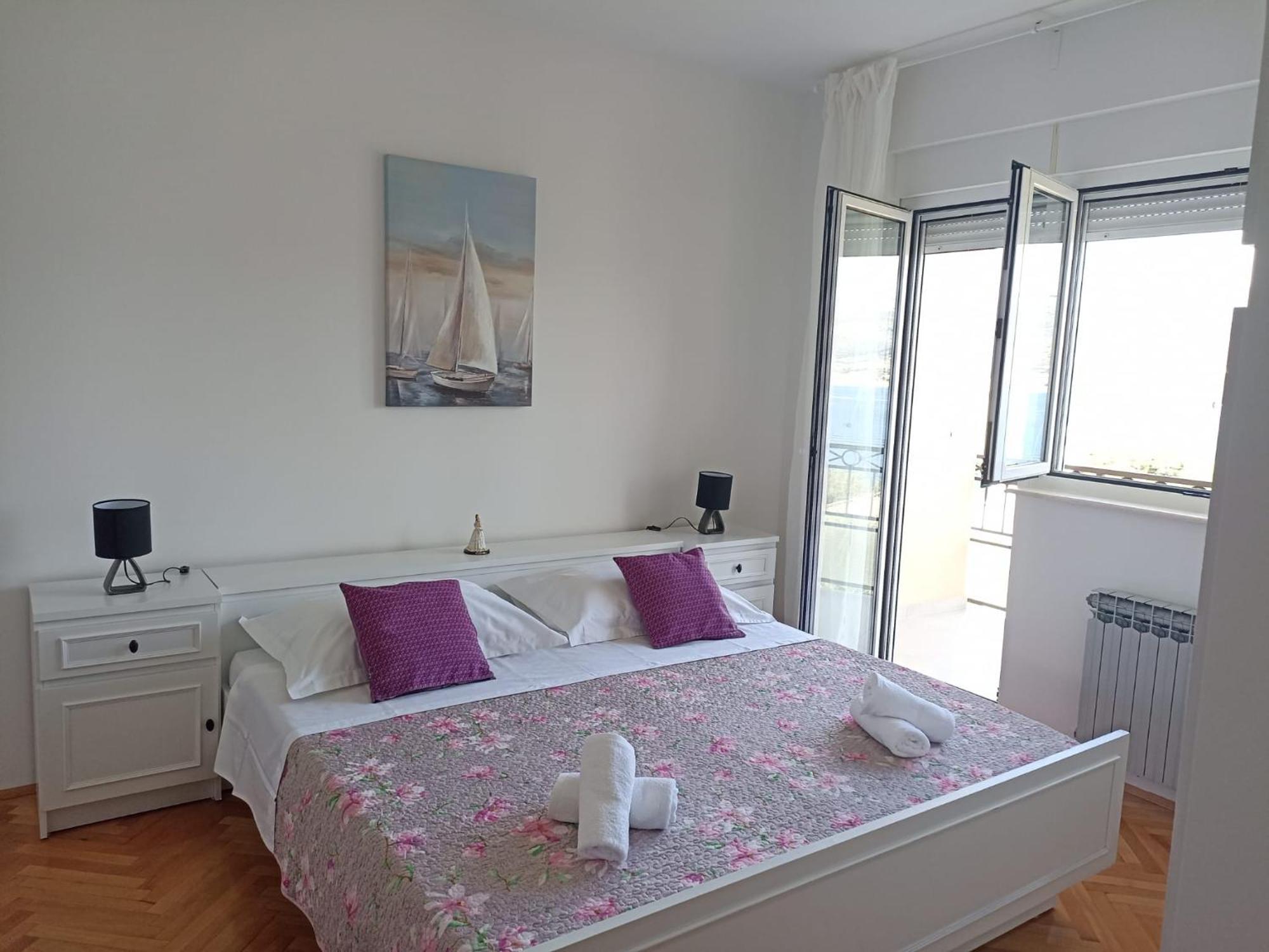 Apartment Tea-1 Donji Okrug  ภายนอก รูปภาพ